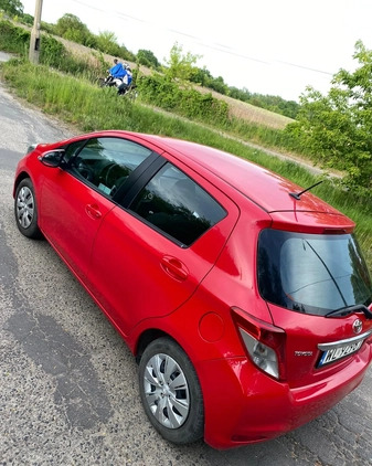 Toyota Yaris cena 19800 przebieg: 229000, rok produkcji 2011 z Władysławowo małe 29